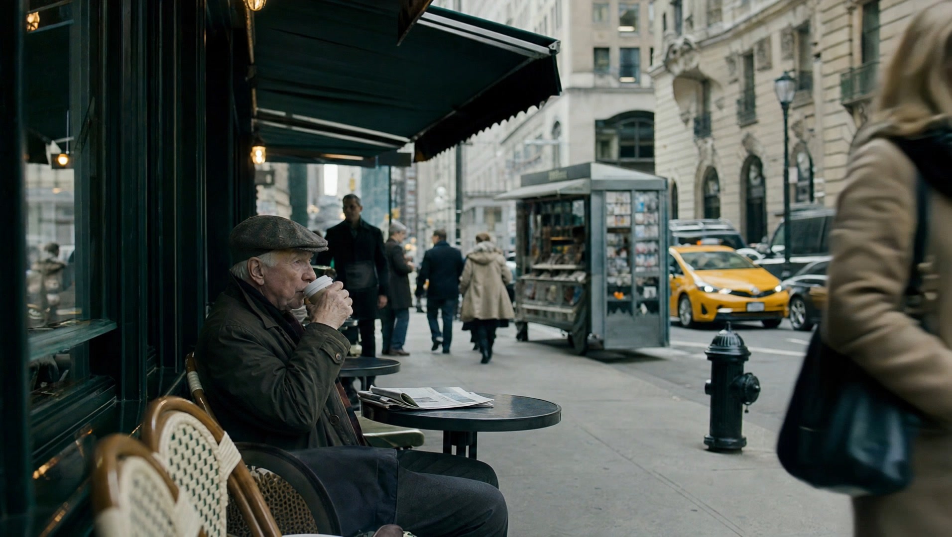 City sidewalk story